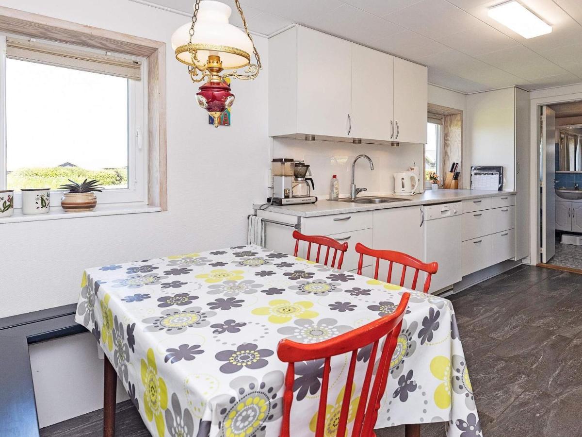 10 Person Holiday Home In Vinderup Esterno foto