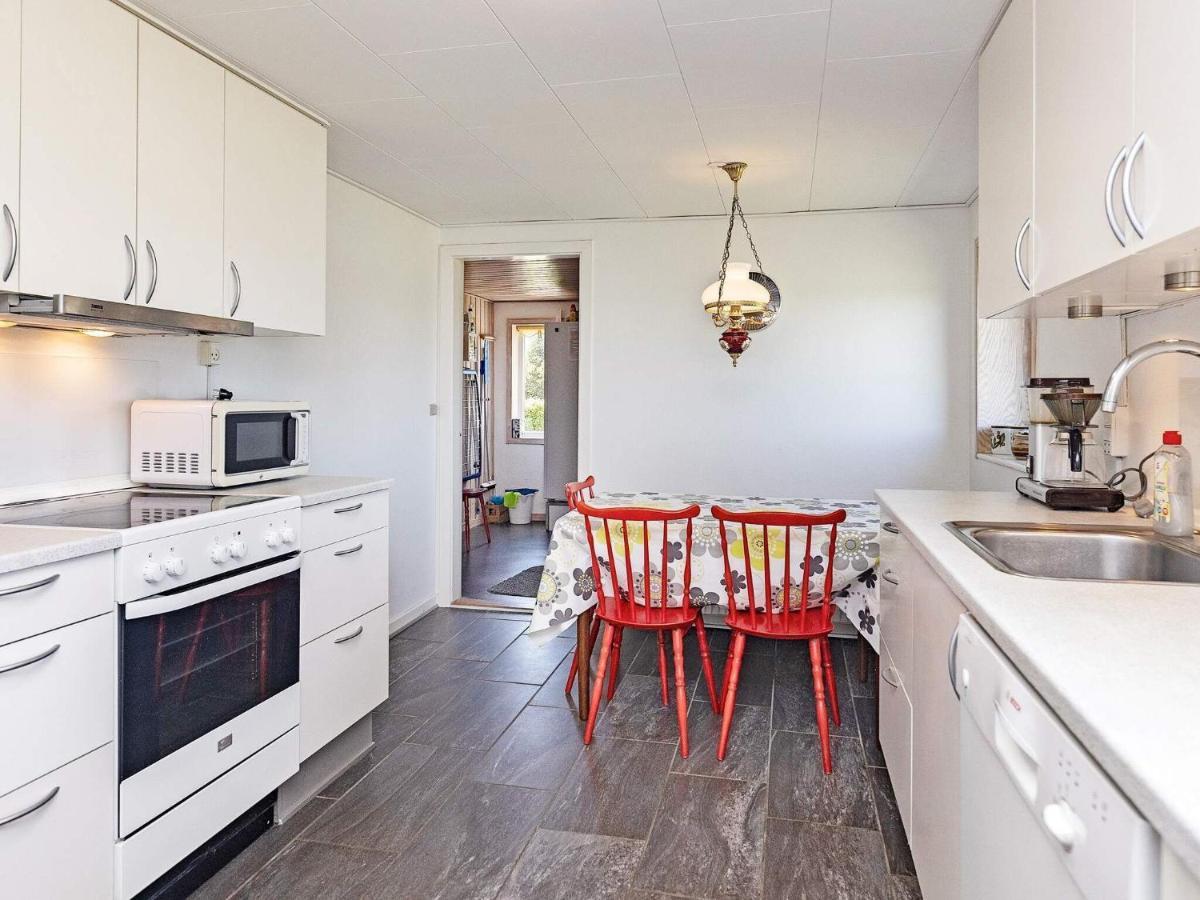 10 Person Holiday Home In Vinderup Esterno foto