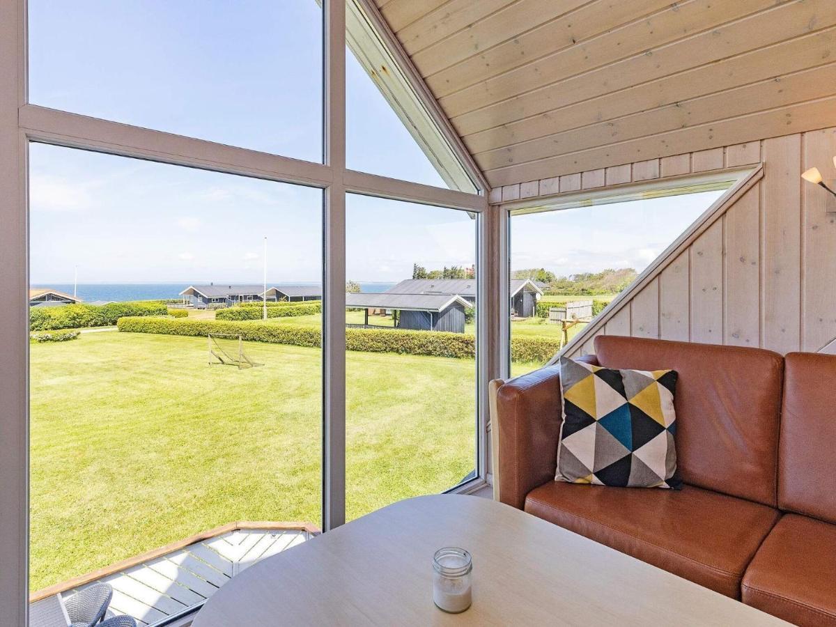 10 Person Holiday Home In Vinderup Esterno foto